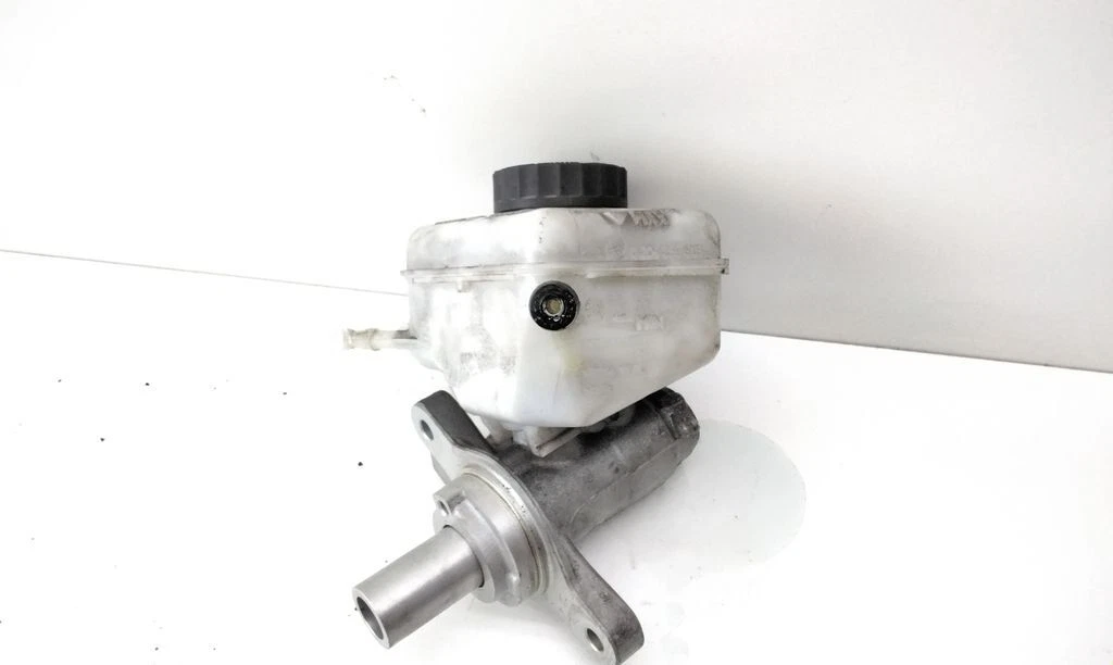 BMW 3 F30 F35 F31 2013 Brake master cylinder 6796531 LGV29942 | eBay 