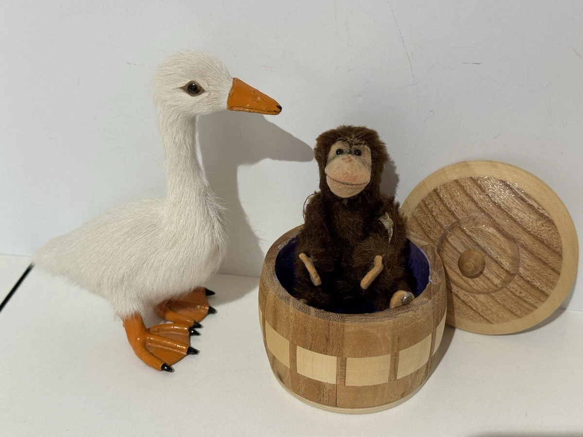 Preços baixos em STEIFF Macaco em Bichinhos de Pelúcia STEIFF