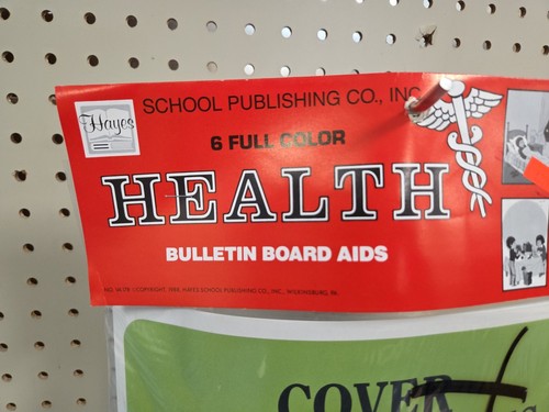 Vintage 1988 Hayes School Publishing, Inc. Health Bulletin Board Aids - Picture 6 of 7