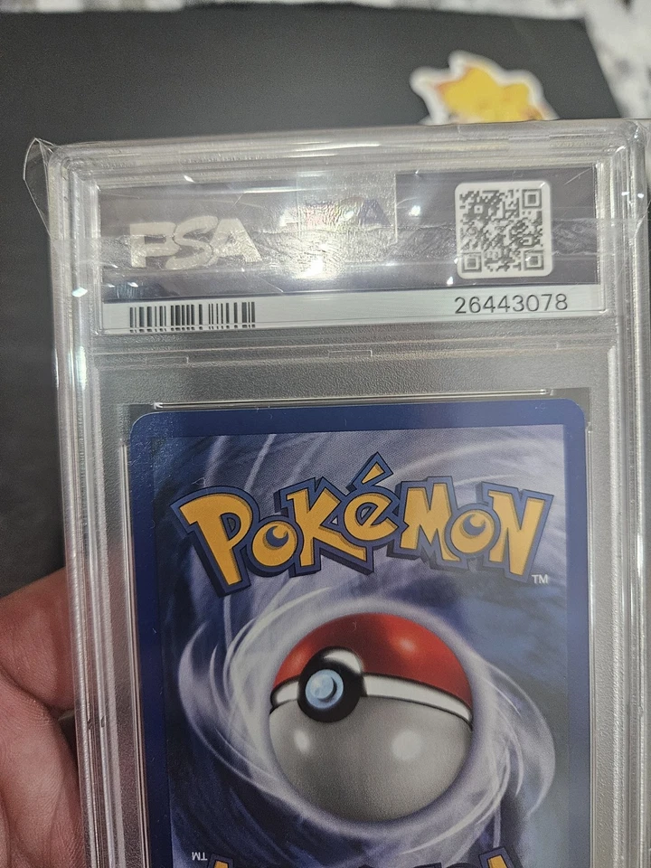 POKEMON NEO REVELATION 1ST ED #5 DELIBIRD HOLO Rare PSA  8.5 NM/Mint Low Pop! - Image 4 of 4