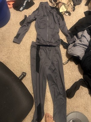Under Armour Men s 2-Piece Tracksuit Full Zip Pockets Gray/Black S Jacket Pants