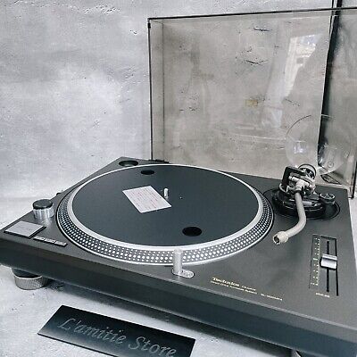 Technics SL-1200MK4-K Quartz Direct Drive Turntable Record Technics SL-1200MK4-K Quartz Direct Drive Turntable Record