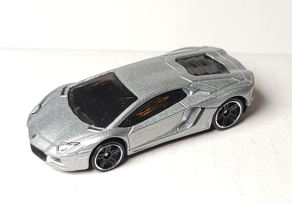 Hot Wheels loose Lamborghini Aventador silver | eBay