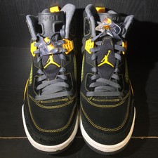 jordan spizike black university gold