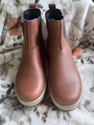 NWOT ECCO Women s Track 25 Chelsea Boot Rust  EU39/US8-8.5