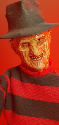 Freddy Krueger ソフビ　未開封 s-l400.jpg