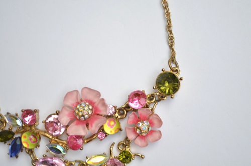 Betsey Johnson Spring Glam Flower Bug Lucite Pink Fly Crystal Necklace - Picture 4 of 8