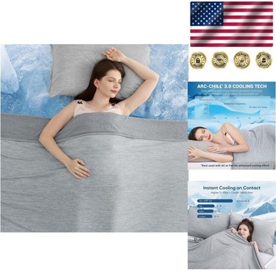 Machine Washable Cooling Blanket - Stylish Light Grey Throw for -Round Use