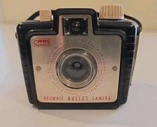 Vintage Mid Century Kodak Brownie Bullet Film Camera 1957-1964