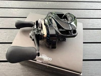Shimano Metanium DC 70HG Right - USA Model Open Box