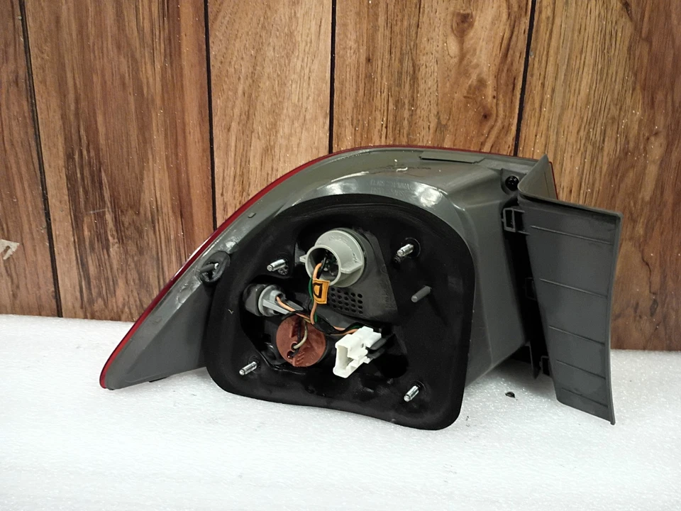 2009-2010 Kia Optima задний фонарь в сборе правая пассажирская сторона подлинный оригинальный изящный - Изображение 2 из 2