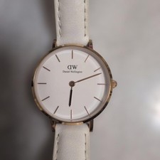 Daniel Wellington Quartz M28RW47 Women's Analog White Dial Wristwatch