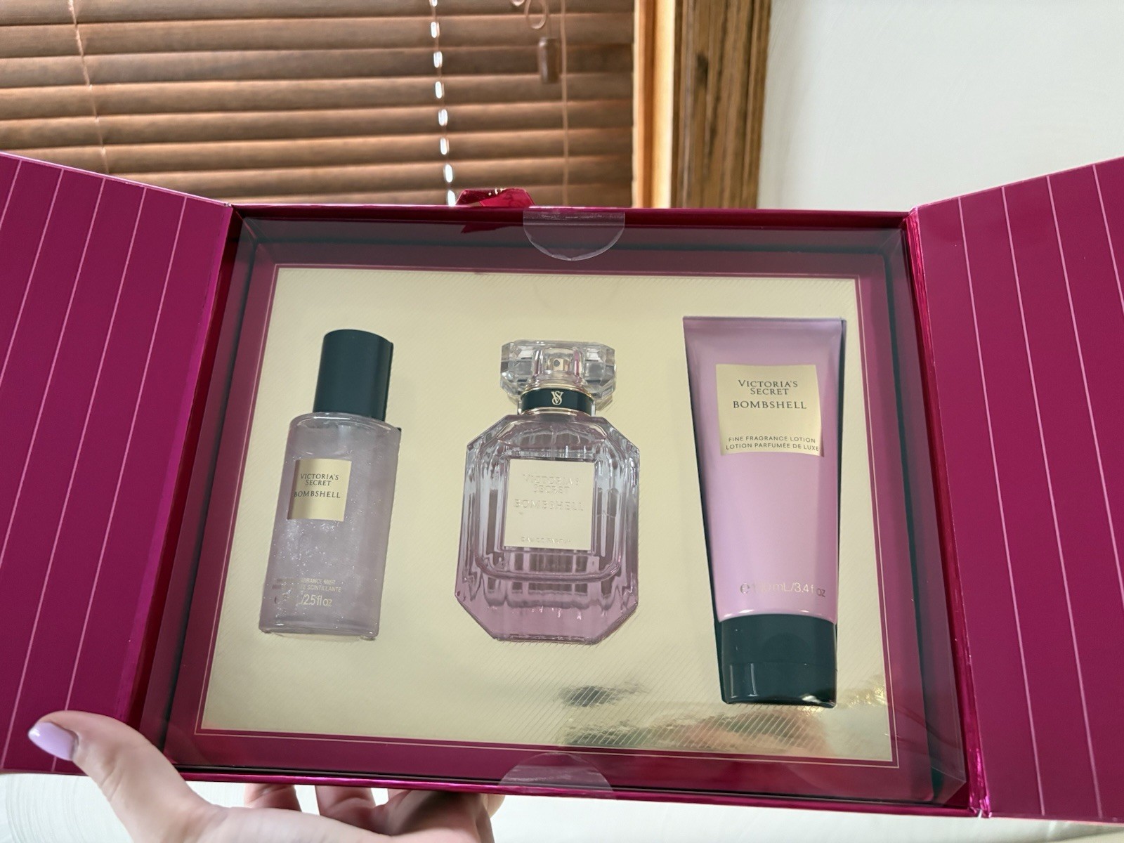 BOMBSHELL Victoria’s Secret Gift Set 3PC Perfume EDP Eau De Parfum 1.7 oz 50 ml