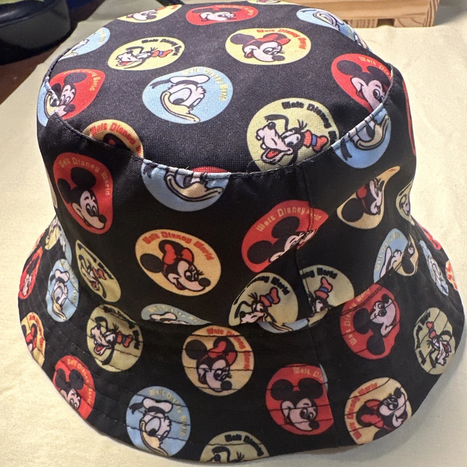 Sombrero Cubo Reversible Disney Mickey Mouse Negro Multicolor ¡Todos los Personajes Favoritos! Foto 3 de 4