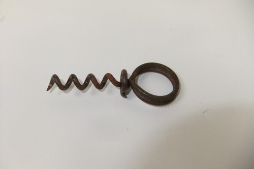 Sacacorchos sacacorchos de anillo de dedo vintage abridor de botellas de alambre de metal - Imagen 5 de 10