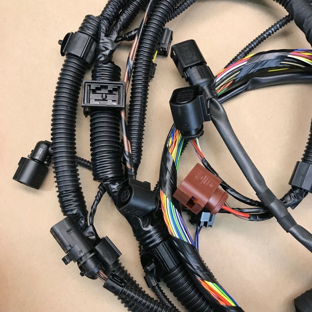2011 - 2015 Porsche Cayenne Front Left Sub-Part Wiring Harness
