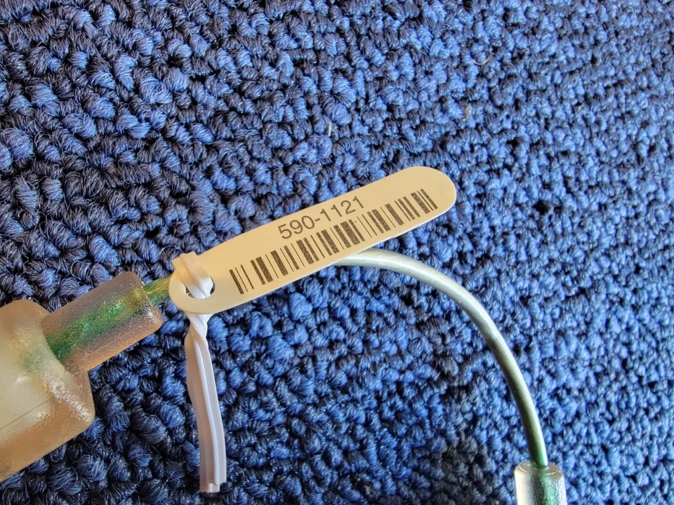 Apple Mac Video Adapter S Video to Composite RCA 590 1121 TV Out - Image 4 of 4