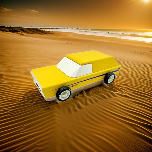 CandyLab Toy Woodie Surfman Car minus Surfboard - 第 1/8 張圖片