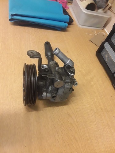 FOR SUBARU FORESTER IMPREZA EJ204 SG 2006-2008 POWER STEERING PUMP - Picture 2 of 12