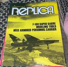 Replica in Scale V3N2 F-100 Super Sabre, M113 M-113 APC