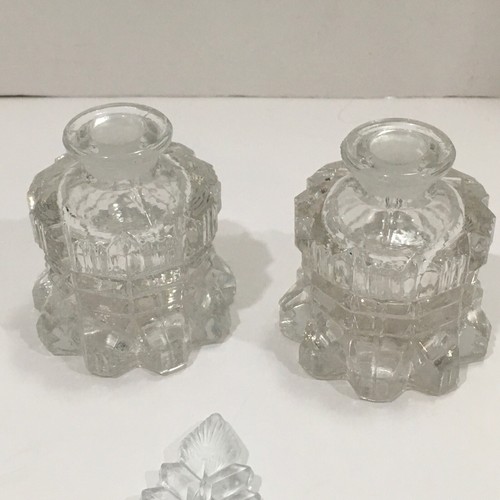Fancy Vintage Pair Perfume Bottles Feather Pressed Glass Stopper Crystal EXC - Picture 2 of 10
