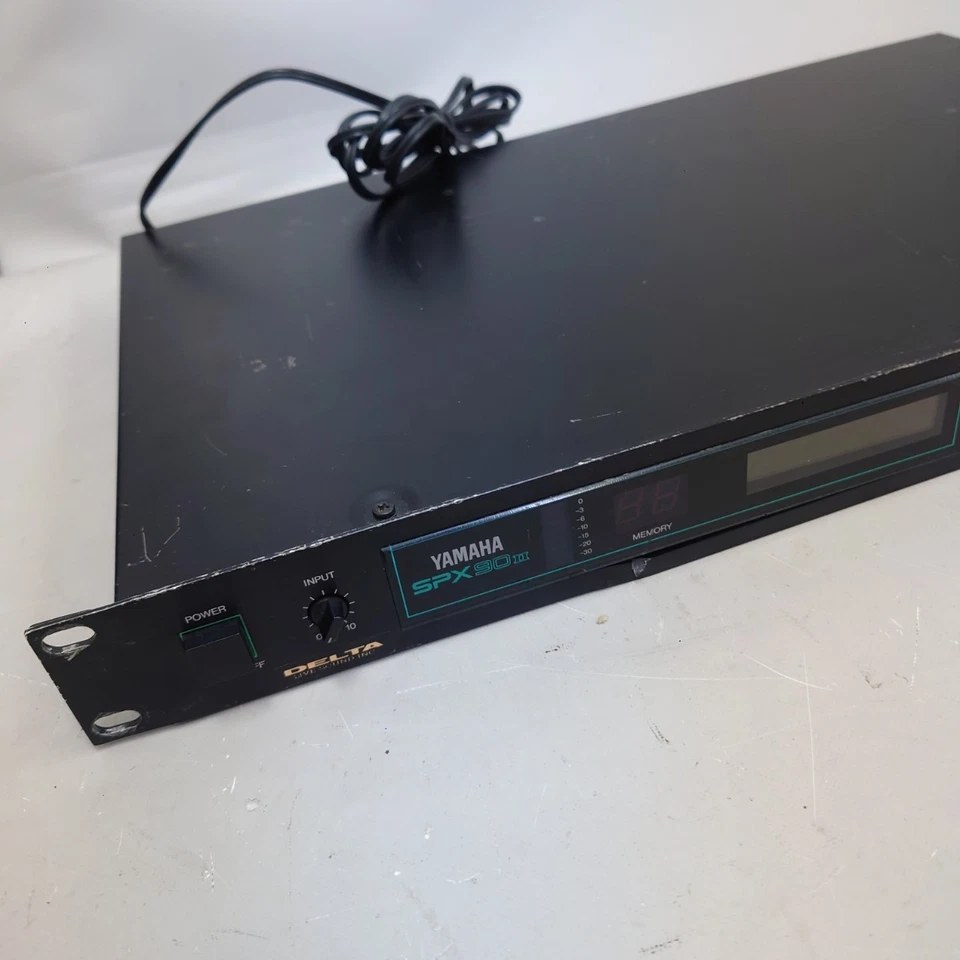 Yamaha SPX90II Digital Multi Effect Processor Tested item Rackmount Vintage - Image 3 of 4