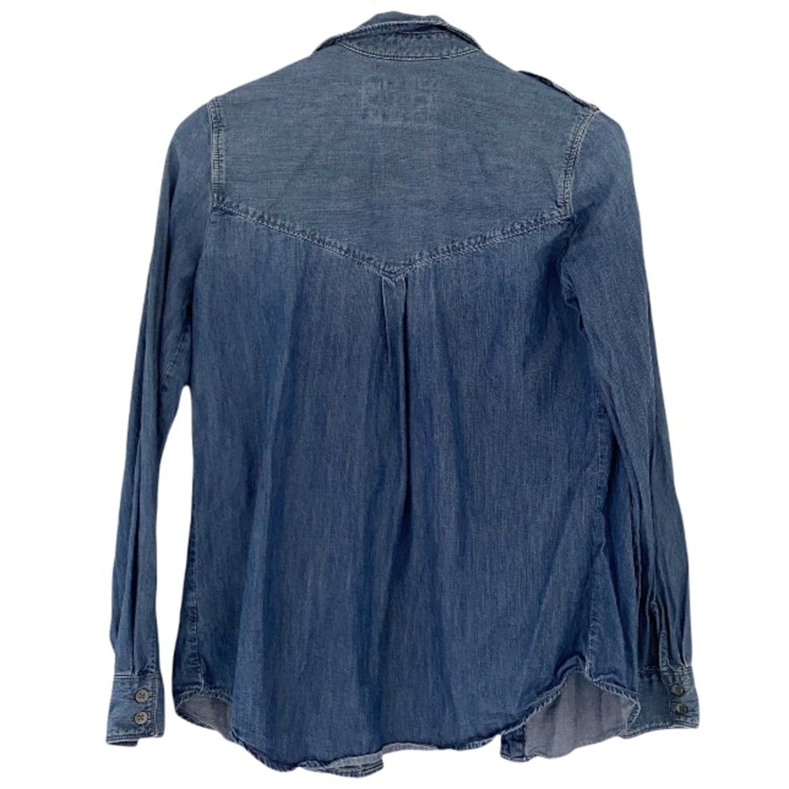 NWOT Express Chambray Button Down - image 4