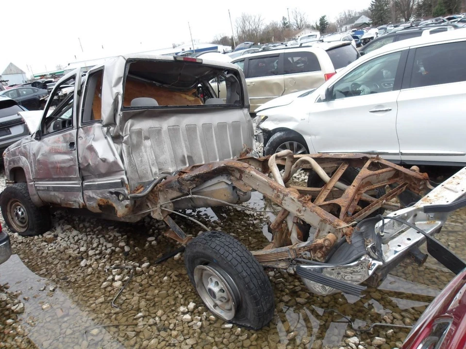 Engine 5.7L VIN R 8th Digit Gasoline Fits 96-00 CHEVROLET 2500 PICKUP 2075834 - Imagem 3 de 4