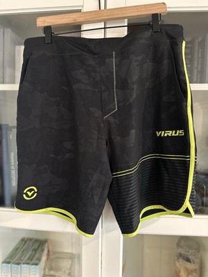Virus Men's Velocity Short Size Large EUC