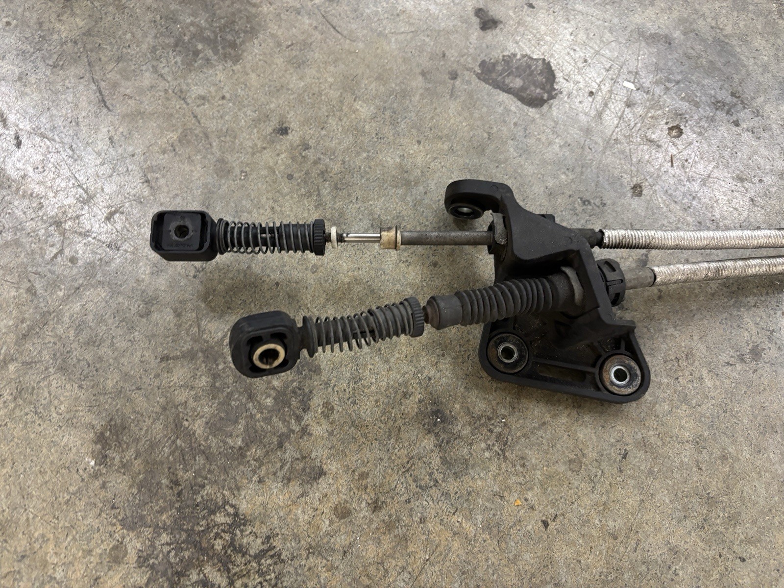 Volkswagen Mk6 Golf GTI Jetta Manual Shifter Box 6spd USED OEM 1K0 711 049 CJ