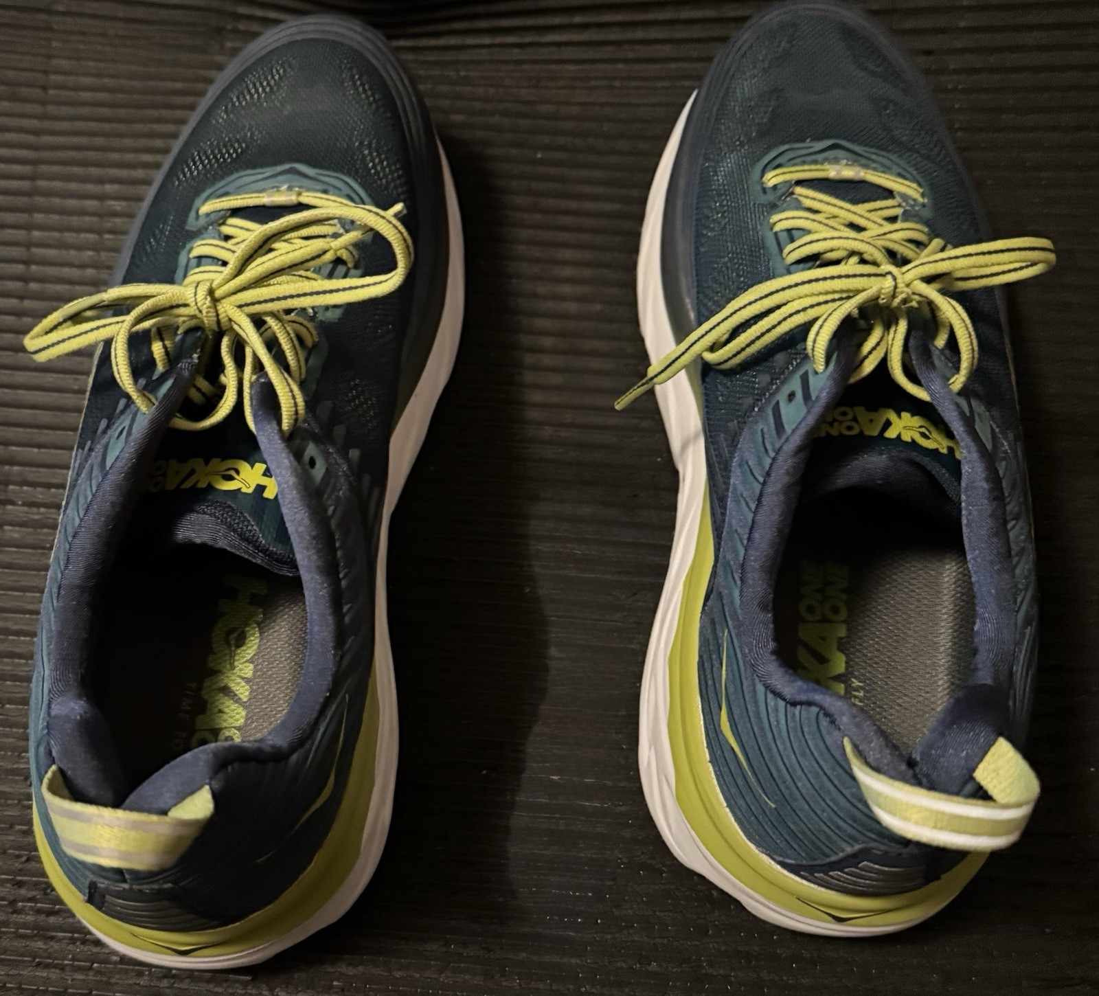 HOKA One One Bondi 6  Running Shoes Size 10.5 thumbnail 4