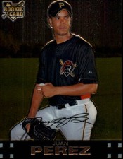 2007 Topps Chrome #318 Juan Perez RC Rookie Card. rookie card picture