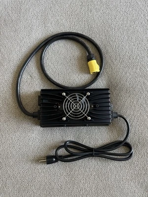 MX 79Bike Falcon M / Pro l 110v charger US Plug