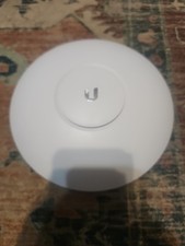 Ubiquiti Networks UAP-AC-PRO 1300Mbps Wireless Access Point