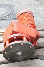 Getrieberührwerk TMR FGMD 3,0/242 + SEW FAF60 DT100L4 - Flachgetriebemotor