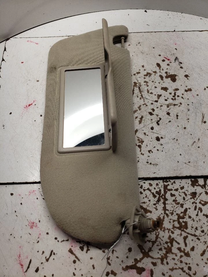 Parasol pasajero sin iluminación compatible 03-05 SATURNO SERIE L 1261237 Foto 3 de 4