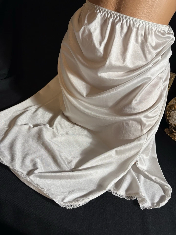 De Colección Sedosa Boda Encaje Brillante Petti Falda Sin Mangas Encaje Ancho XL 46" Foto 4 de 4