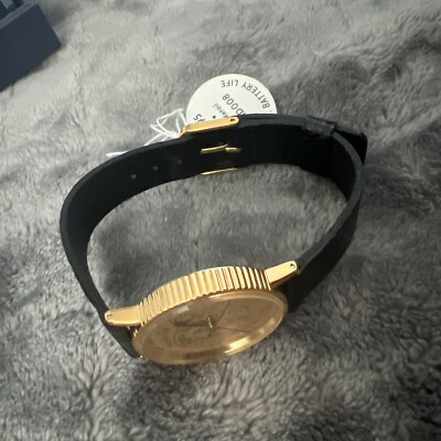 Lorus Walt Disney World 15 Year Anniversary Gold Tone Castle  display picture 1