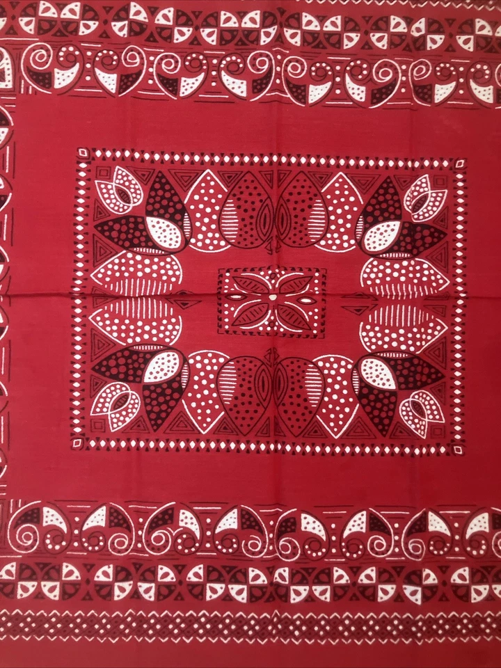 "Bandana roja vintage con estampado geométrico EE. UU. color rápido años 80 22 x 19,25"" algodón" Foto 2 de 4