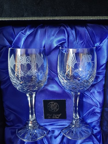 Vintage Failte Irish Crystal Claddaugh Wedding Toasting Glasses Set of 2 W/Box - Picture 5 of 16