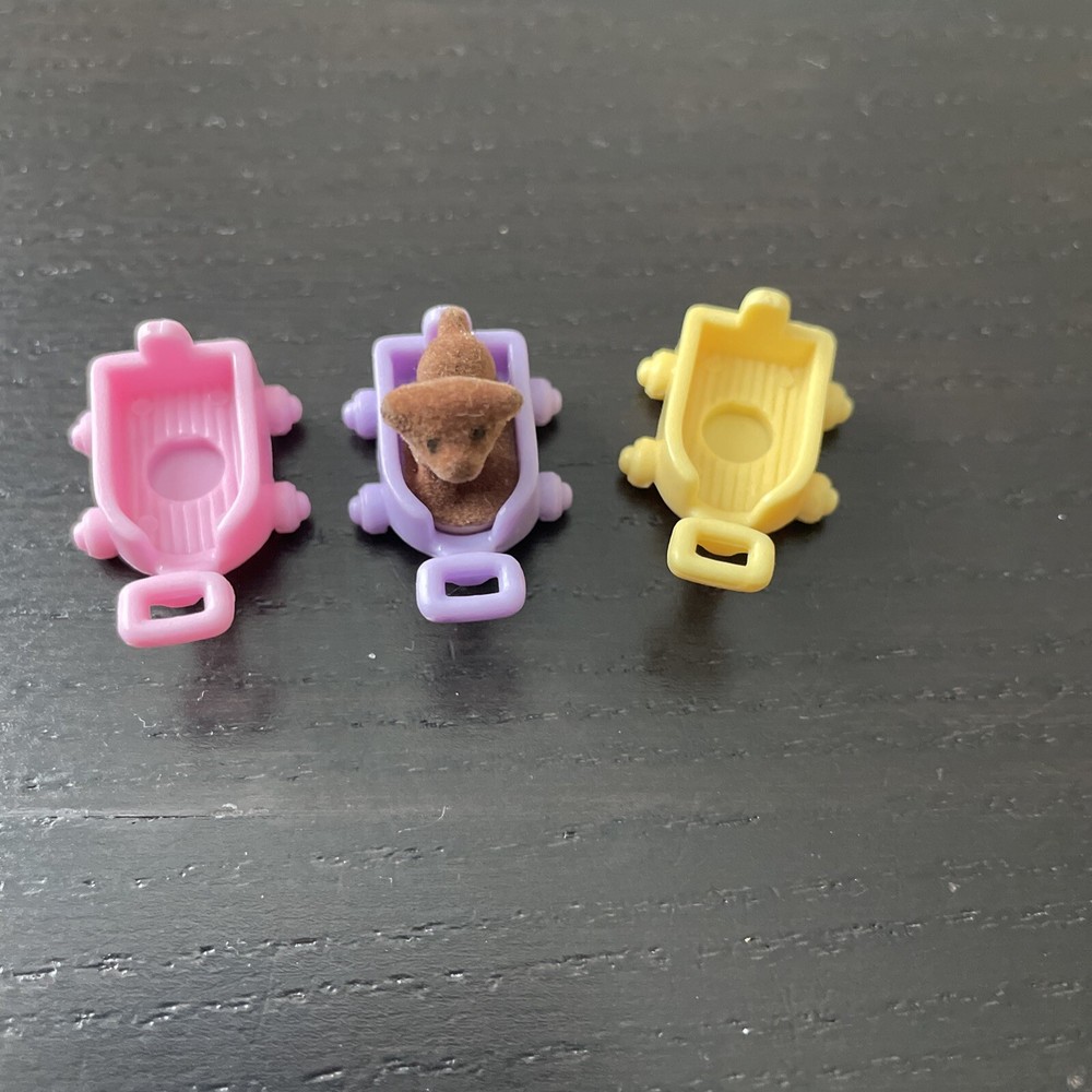 Vintage 1993 Polly Pocket Little Pet Carts Set with One Dog