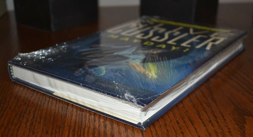 MAYDAY! by Clive Cussler Limited Edition Signed and Numbered with Slipcase NEW - Picture 3 of 6