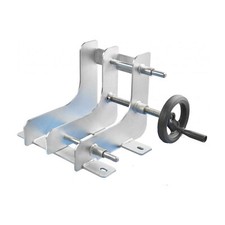 Morsa a L  bloccaggio ruota anteriore per sollevatori moto OMCN 563/B