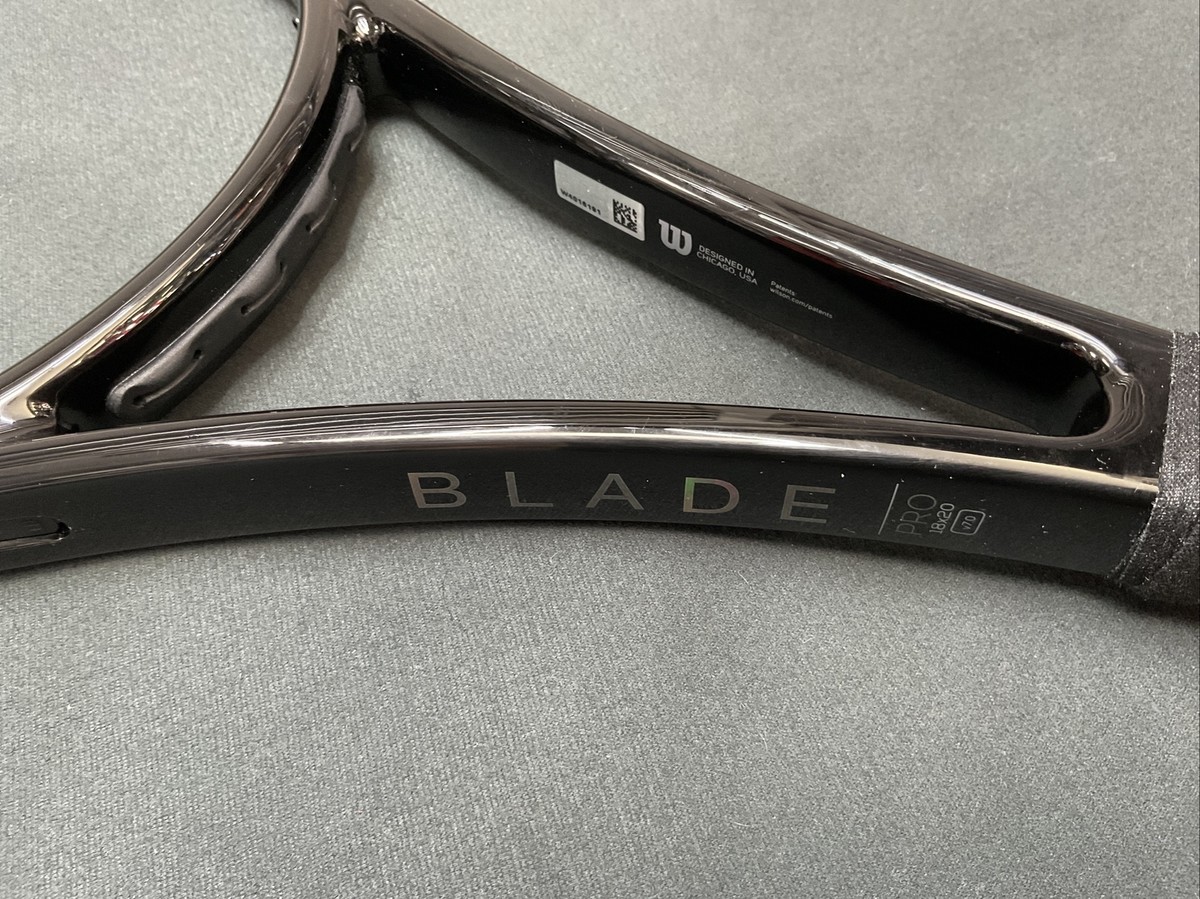 Wilson Blade V7 18x20 G3 美品！ Amazon.com : Wilson Blade 98 v7 (18x20) Tennis Racquets (4-3