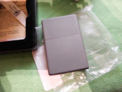 ZIPPO SOLID TITANIUM LIGHTER 2003