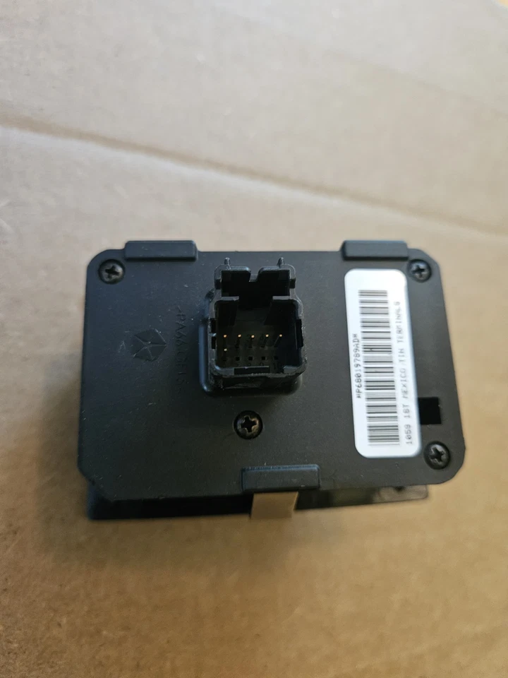 Interruptor de faros 05-10 Chrysler 300 Dodge Charger Challenger Magnum OEM SRT8 Foto 2 de 3