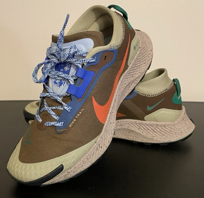 NIKE PEGASUS TRAIL 3 GTX ES CACAO WOW-RUSH ORANGE SZ 8 [DR0137-200]
