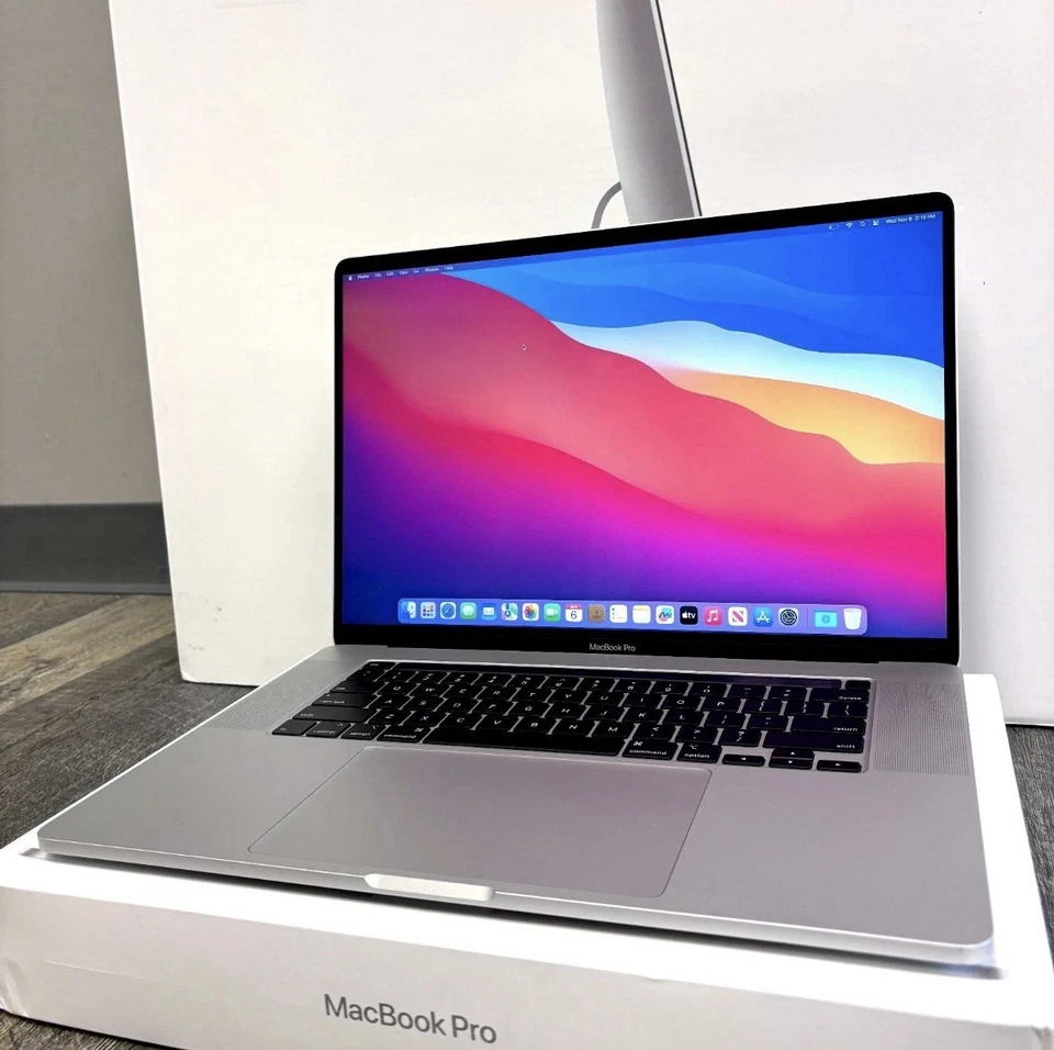 MacBook Pro15 i7 2.6GHz 16GB 512GB SSD Notebook - Space Grey - Image 2 of 4