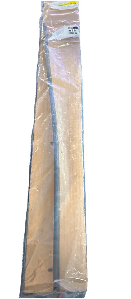 Genuine GM Cadillac CTS 2003-2007  LH Driver Rear Door Lower Outer Molding - Image 2 of 4