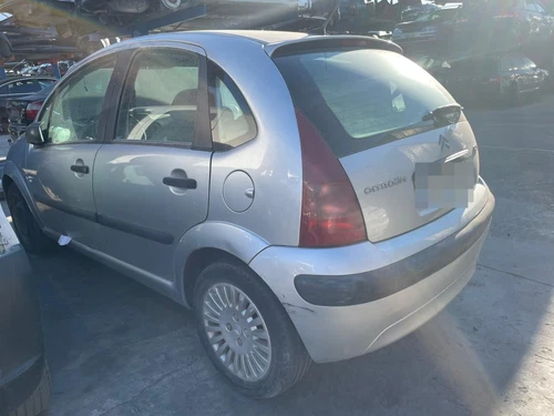 9650585780 Caja Reles/Fusibles para CITROEN C3 1.4 HDi SX Plus 2003 1057000 - Imagen 6 de 9